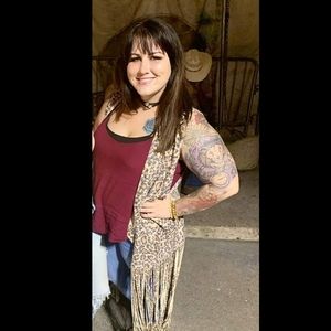 Meet your Posher, Madison